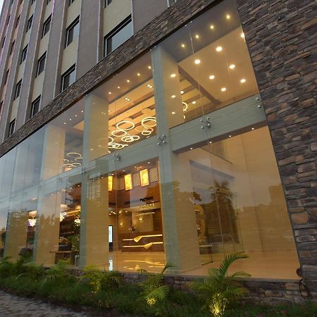 Hotel H - Sandhill Hotels Private Limited Ананд Экстерьер фото