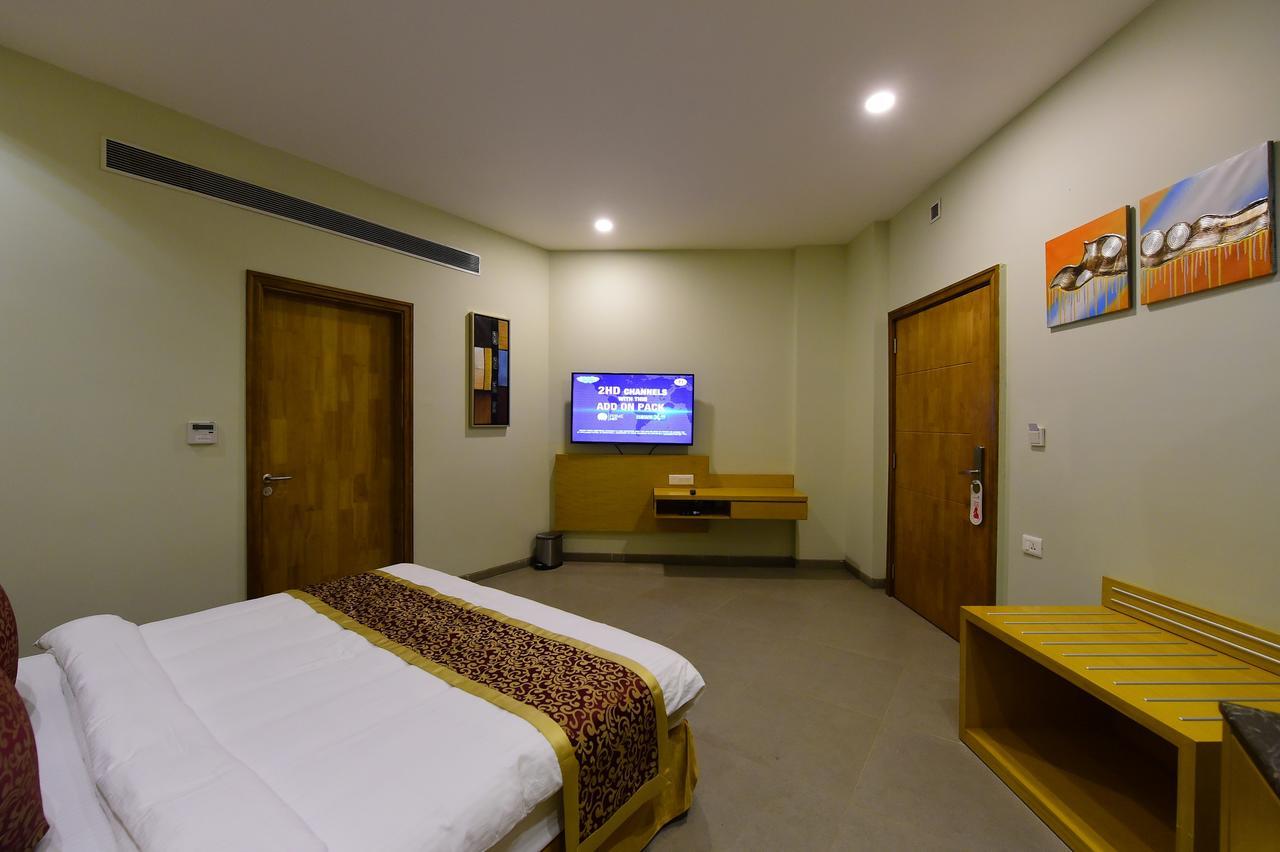 Hotel H - Sandhill Hotels Private Limited Ананд Экстерьер фото