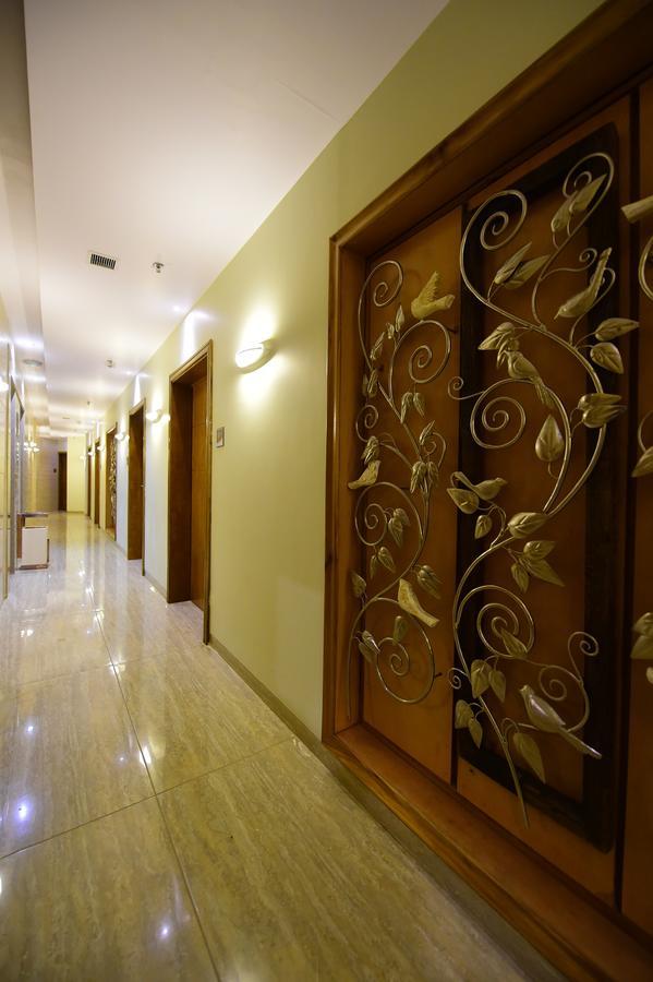 Hotel H - Sandhill Hotels Private Limited Ананд Экстерьер фото