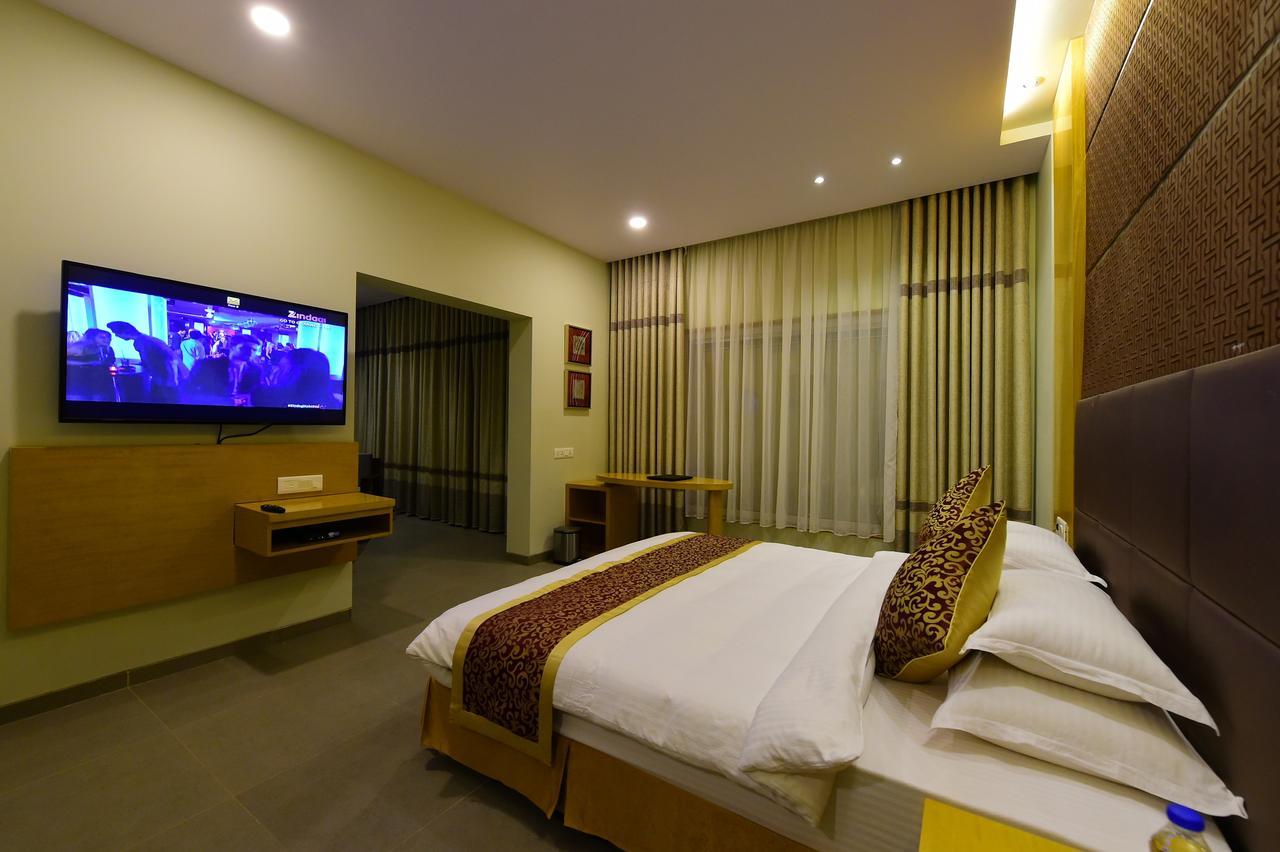 Hotel H - Sandhill Hotels Private Limited Ананд Экстерьер фото