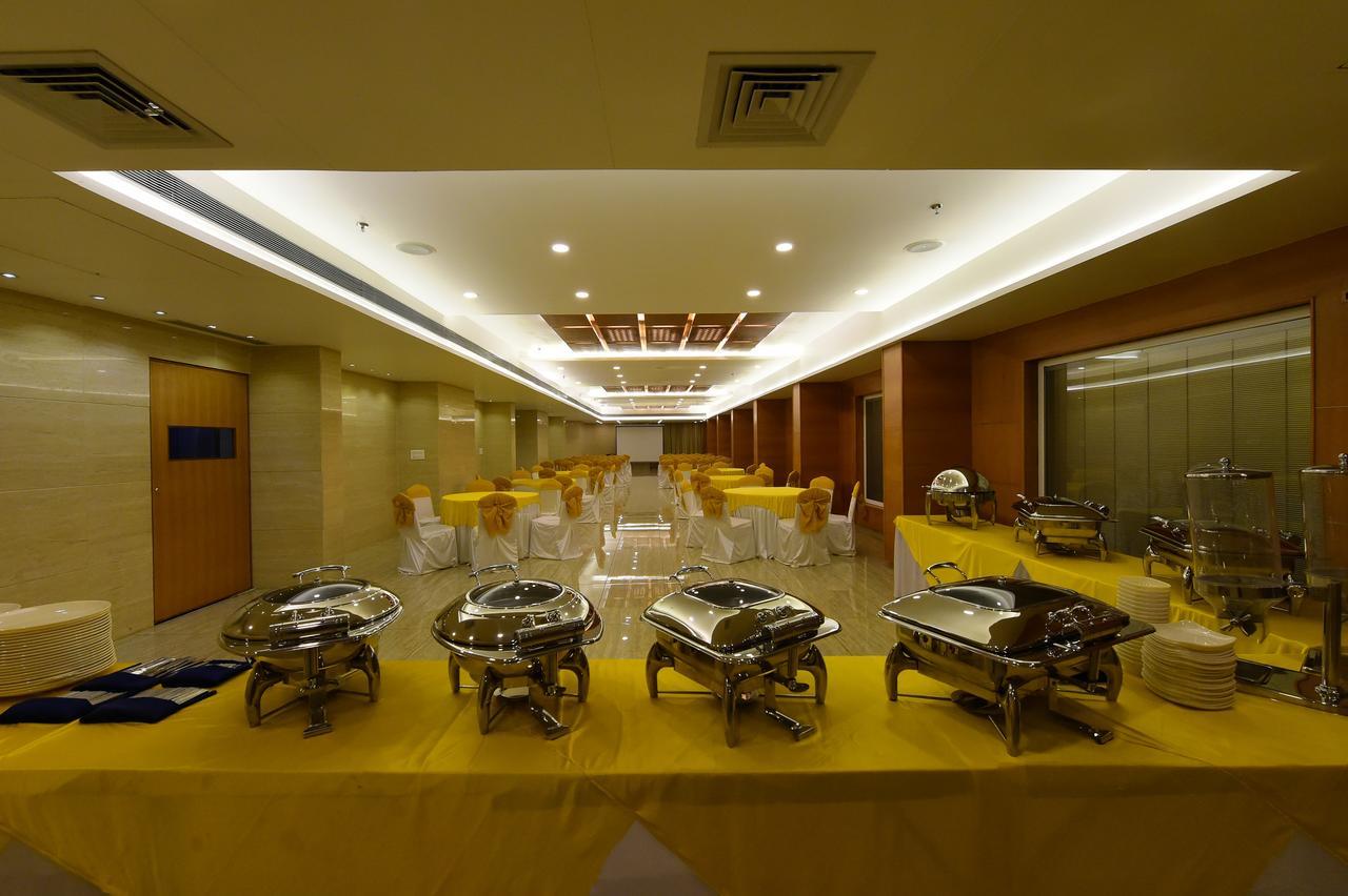 Hotel H - Sandhill Hotels Private Limited Ананд Экстерьер фото