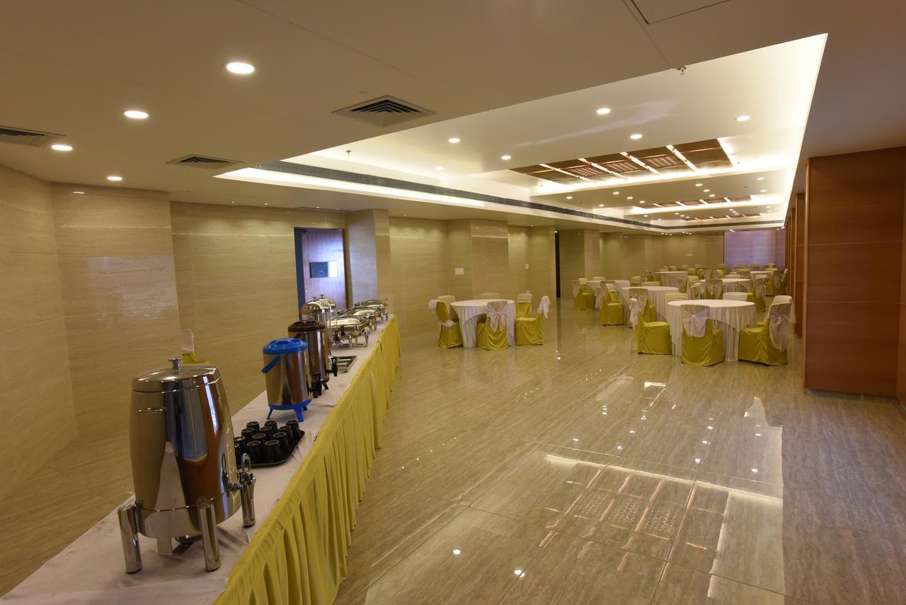 Hotel H - Sandhill Hotels Private Limited Ананд Экстерьер фото