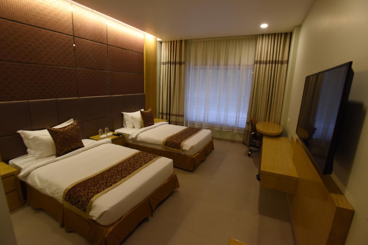 Hotel H - Sandhill Hotels Private Limited Ананд Экстерьер фото